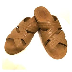 Okabashi Criss Cross Sandals